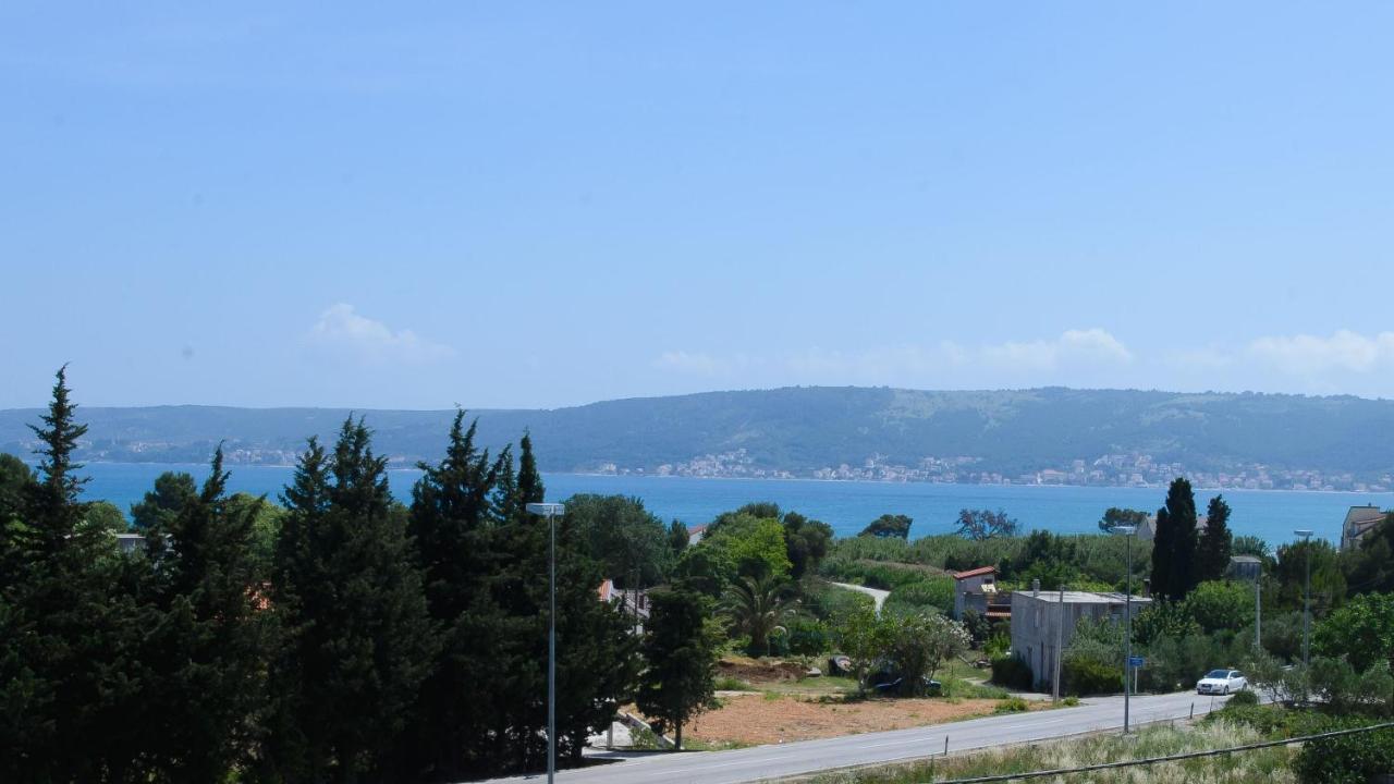 Apartments With A Parking Space Kastel Stafilic, Kastela - 21948 Zewnętrze zdjęcie