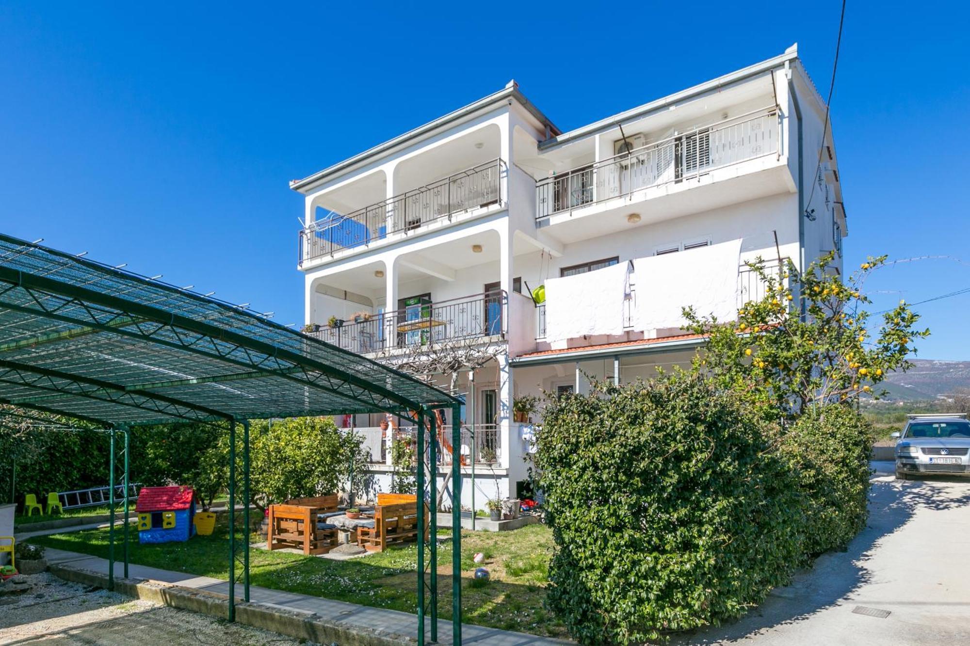 Apartments With A Parking Space Kastel Stafilic, Kastela - 21948 Zewnętrze zdjęcie